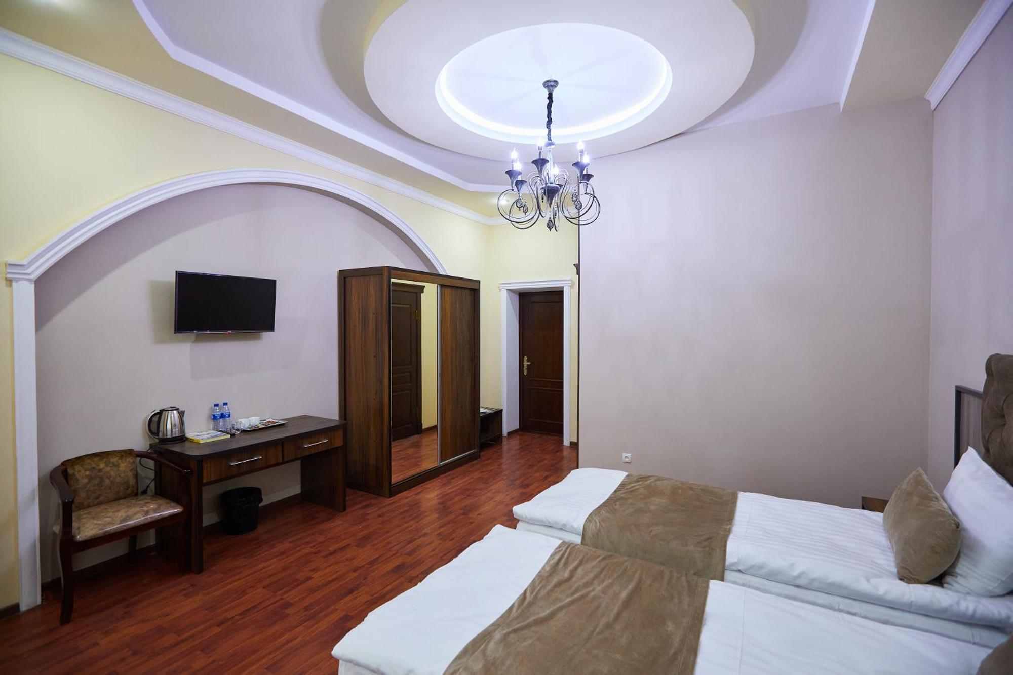 Elite Art Hotel Tasken Kültér fotó