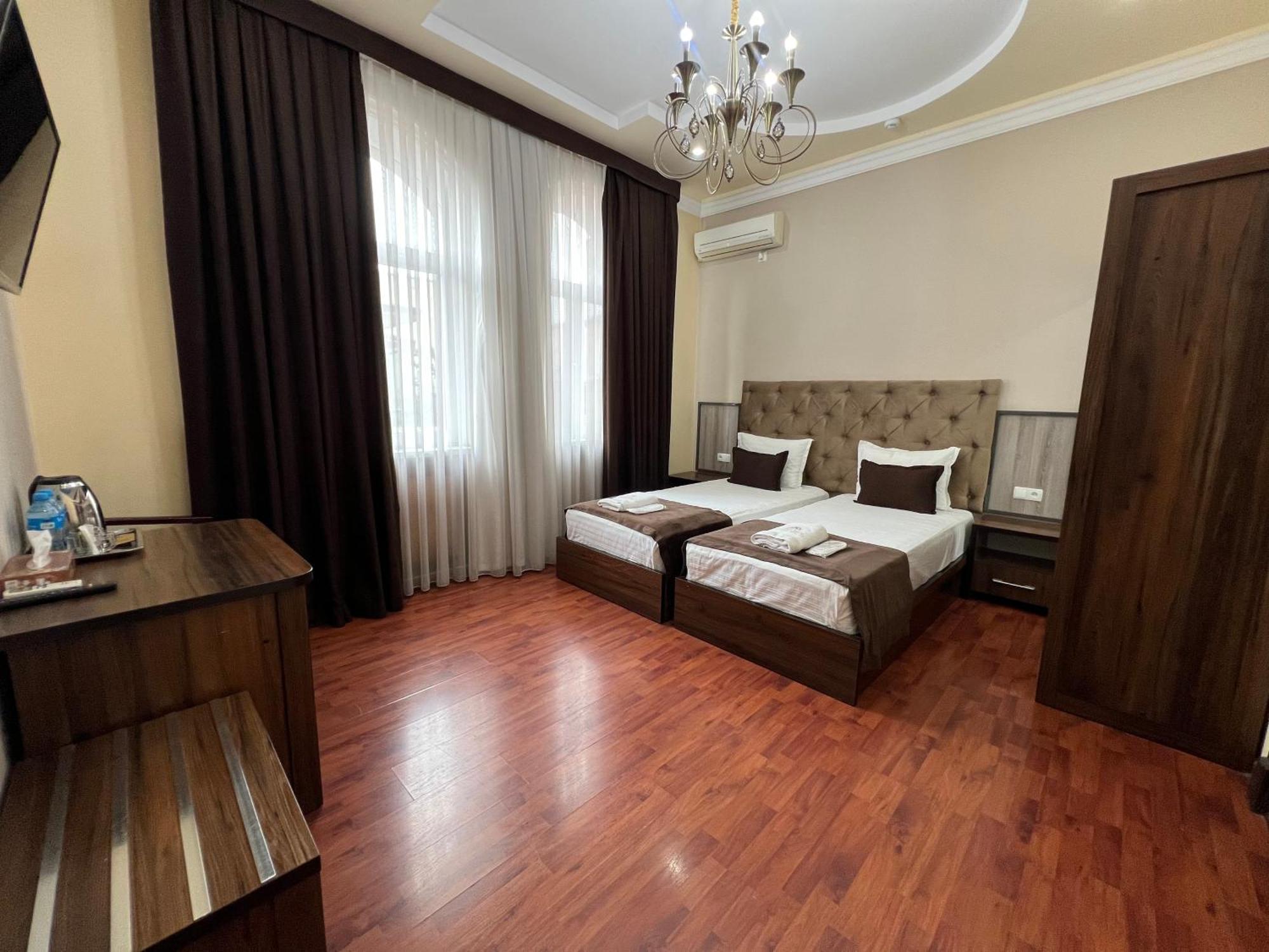 Elite Art Hotel Tasken Kültér fotó