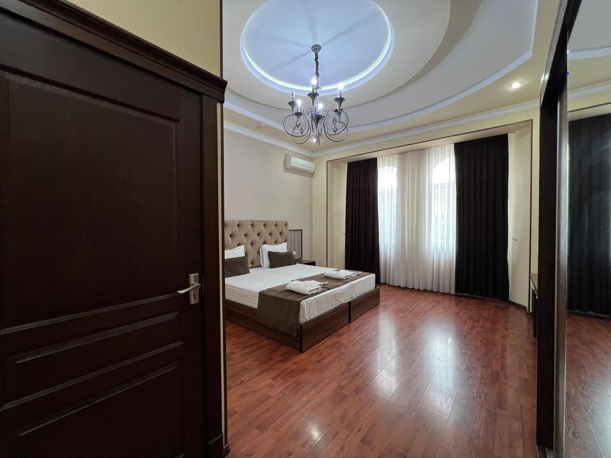 Elite Art Hotel Tasken Kültér fotó
